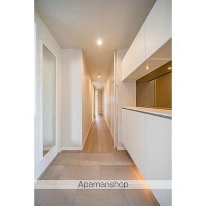 ウノディローロ[2LDK/70.57m2]の玄関