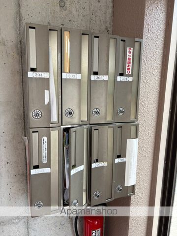 スペリア藤ヶ丘の玄関写真