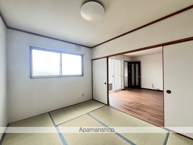 グリーンセゾンC棟の内装写真