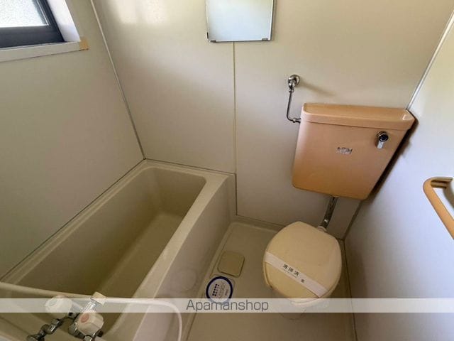 石巻線 万石浦駅 徒歩3分 2階建 築34年の内装写真