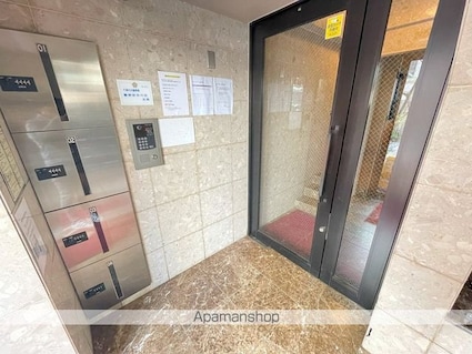 パル・サンライト[1K/30.52m2]の駐車場