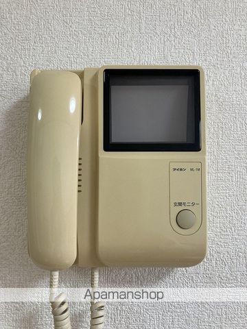 プレインストーン子安の内装写真