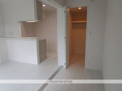 ＲＥＳＩ　ＮＡＧＡＩ（レジながい）Ⅱ[1LDK/33.73m2]の内装5