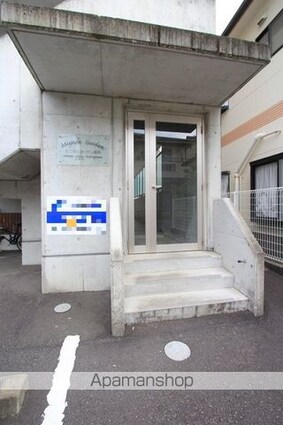 Ｍｉｇｎｏｎ　Ｇａｒｄｅｎ保免[1LDK/37.68m2]のエントランス
