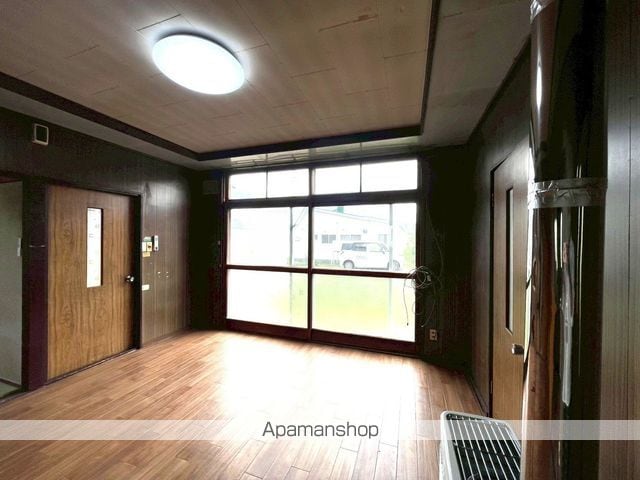 根室本線 帯広駅 徒歩46分 1階建 築54年の内装写真