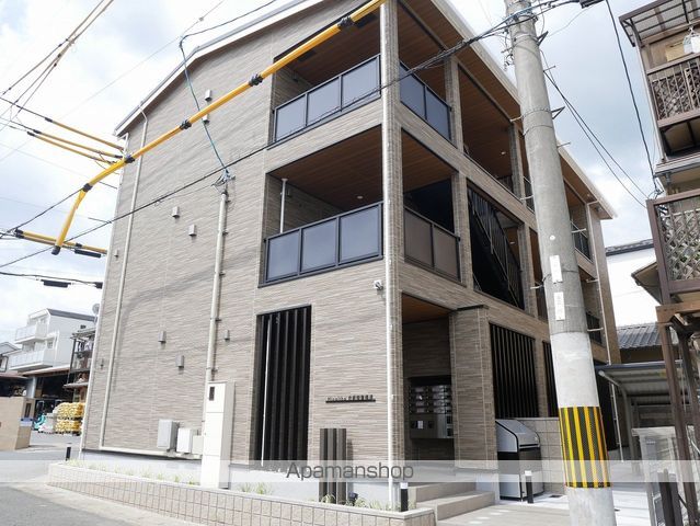 ヒカルサ京都御薗橋通の外観写真