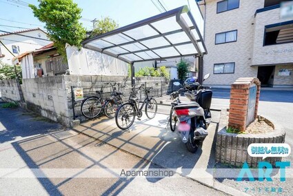 愛媛県松山市市坪北１丁目[2LDK/53.82m2]の共用部
