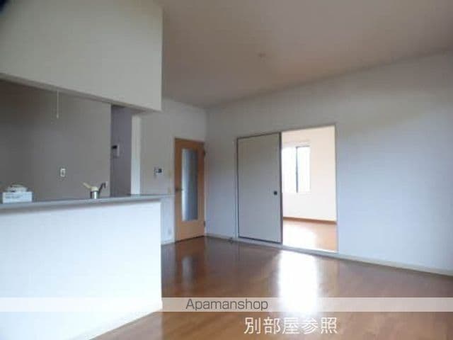 コートヴェール南片江I C棟の内装写真
