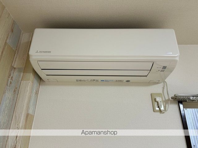 サープラス庄山IIの内装写真