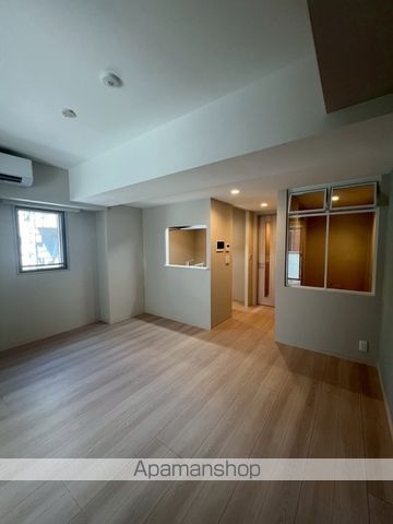 ラティエラ中野新井の内装写真