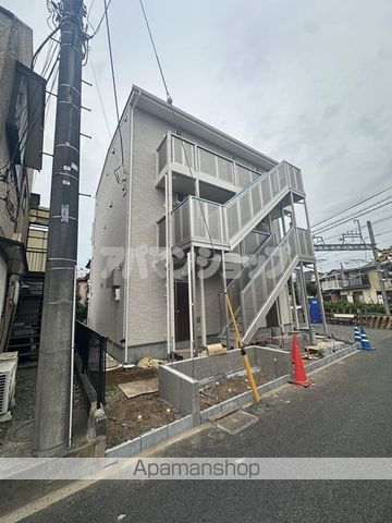 川越市的場北一丁目共同住宅の外観写真