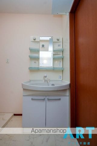 クレマンティーヌ B棟の内装写真