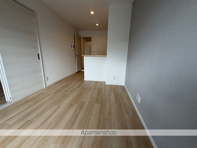 ラ グランデ吹田泉町の内装写真