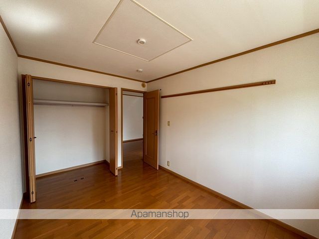 コンフォルターブルIIIの内装写真