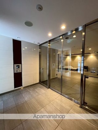 東京都新宿区高田馬場４丁目[2LDK/56.56m2]のロビー