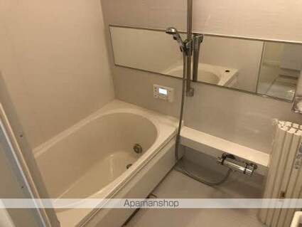 シャーメゾン宇多津　Ｂ棟[3LDK/73.89m2]のバス