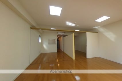 ＨＡＢＩＴ　南棟[2K/46.45m2]のリビング・居間