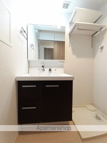 フェレーザ本町の内装写真