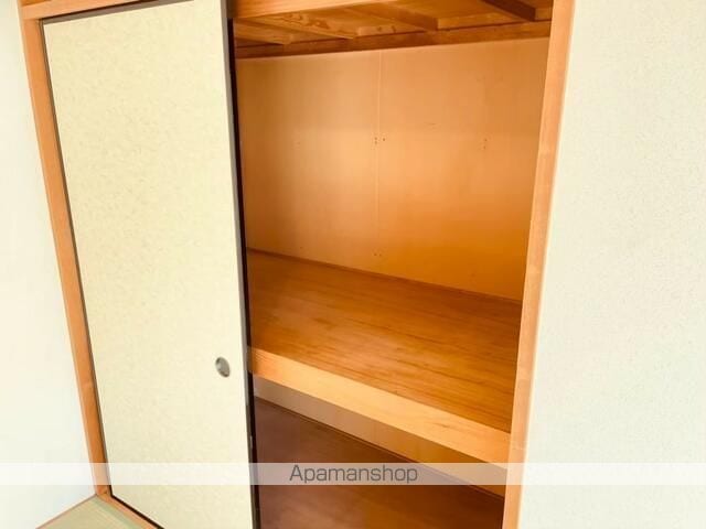 オークハウス B棟の内装写真