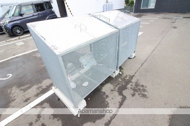 ガウディ本町の外観写真