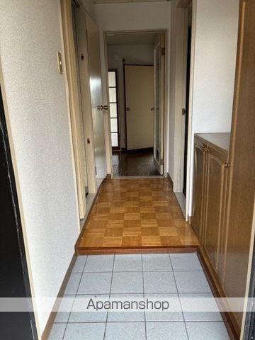ウィンズコートA棟の内装写真