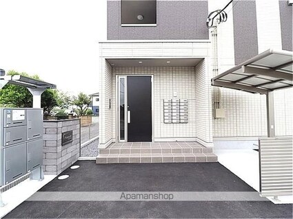 ＰｒｉｍｅｕｒⅢ（プリムールスリー）[1LDK/36.74m2]のエントランス