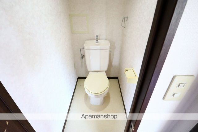 ロイヤルエステートIIIの内装写真