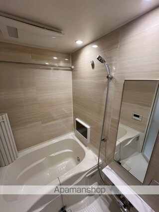 東京都中野区弥生町５丁目[1LDK/40.58m2]のバス