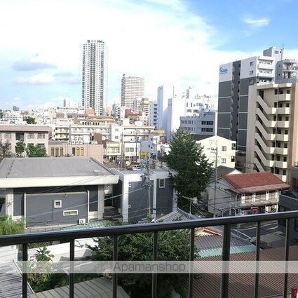 ナゴヤマンション今池[1R/35m2]のバルコニー