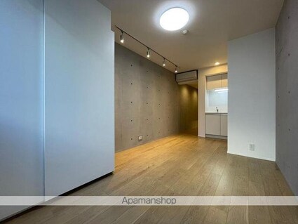 ルミークアン桜新町ノース[1R/25.76m2]のリビング・居間