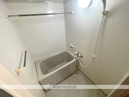 滋賀県大津市桜野町２丁目[2DK/44.45m2]のバス