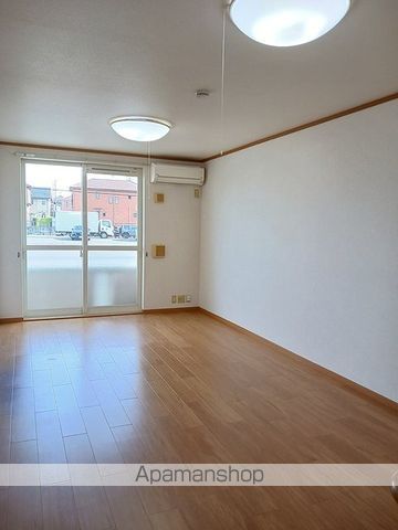 プラシードの内装写真