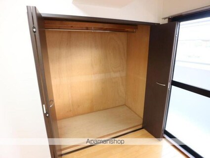 モアクレスト[2LDK/68m2]の収納