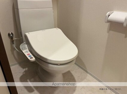 カリーノミラドール（ＣａｒｉｎｏＭｉｒａｄｏｒ）[2LDK/57.52m2]のトイレ