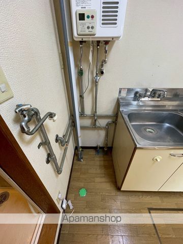 ハイツラッキーの内装写真