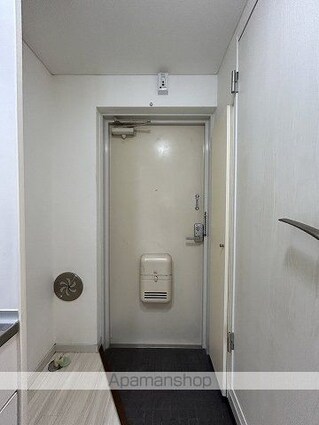 リバージュ山下[1K/18m2]の玄関
