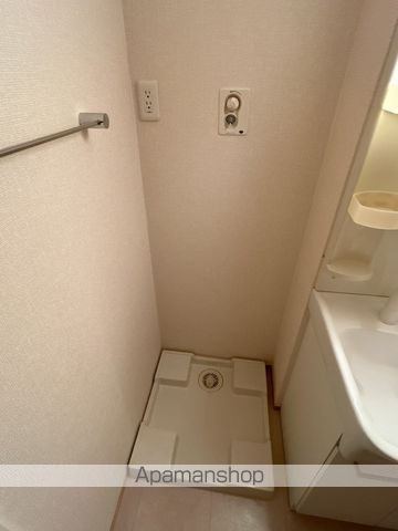 アスティオン IIIの内装写真