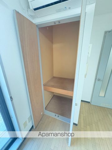WEST CANALの内装写真
