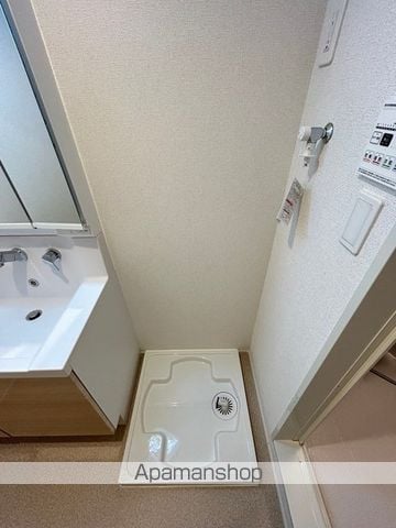 ウエスト コミタリアIIIの内装写真