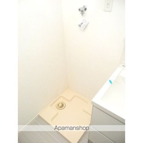 クレセント薬院の内装写真