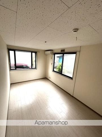 パームフィルズIIIの内装写真