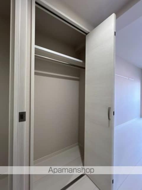 東京都練馬区中村南２丁目[1K/25.52m2]の収納
