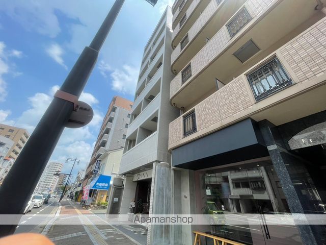 7FLATSの外観写真