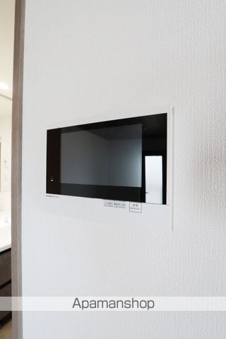 ロイヤルガーデン中吉野 N棟の内装写真