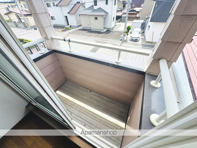 ウェルス・ヒルIIの内装写真