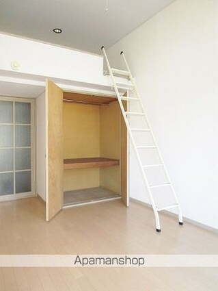 リバサイド青葉[1K/23.1m2]の収納