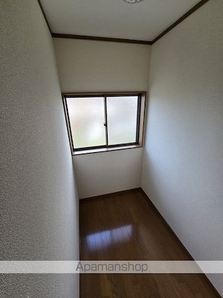 髙村貸家[3LDK/70.28m2]の収納