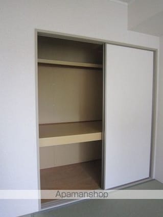 ロイヤルガーデン愛子Ｃ棟[2DK/49.83m2]の収納