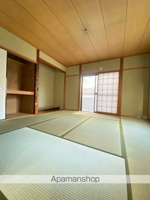 西小二里戸建[4LDK/94.54m2]の内装1