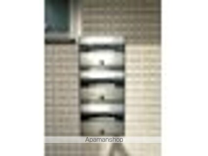 東京都世田谷区弦巻２丁目[1K/26.6m2]のロビー